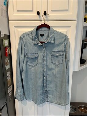 Talbots Petite XL Jean Shirt with Snap Pearl Buttons